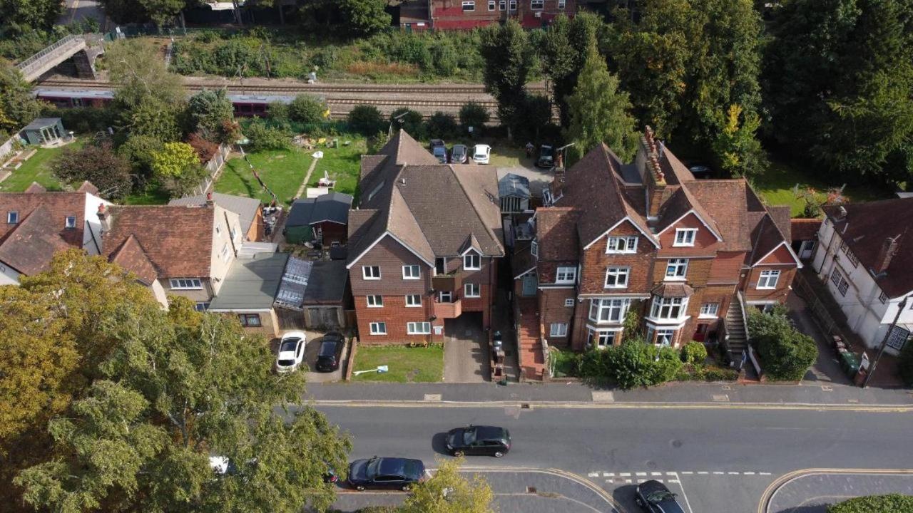 דירות St Albans Buckingham Court מראה חיצוני תמונה